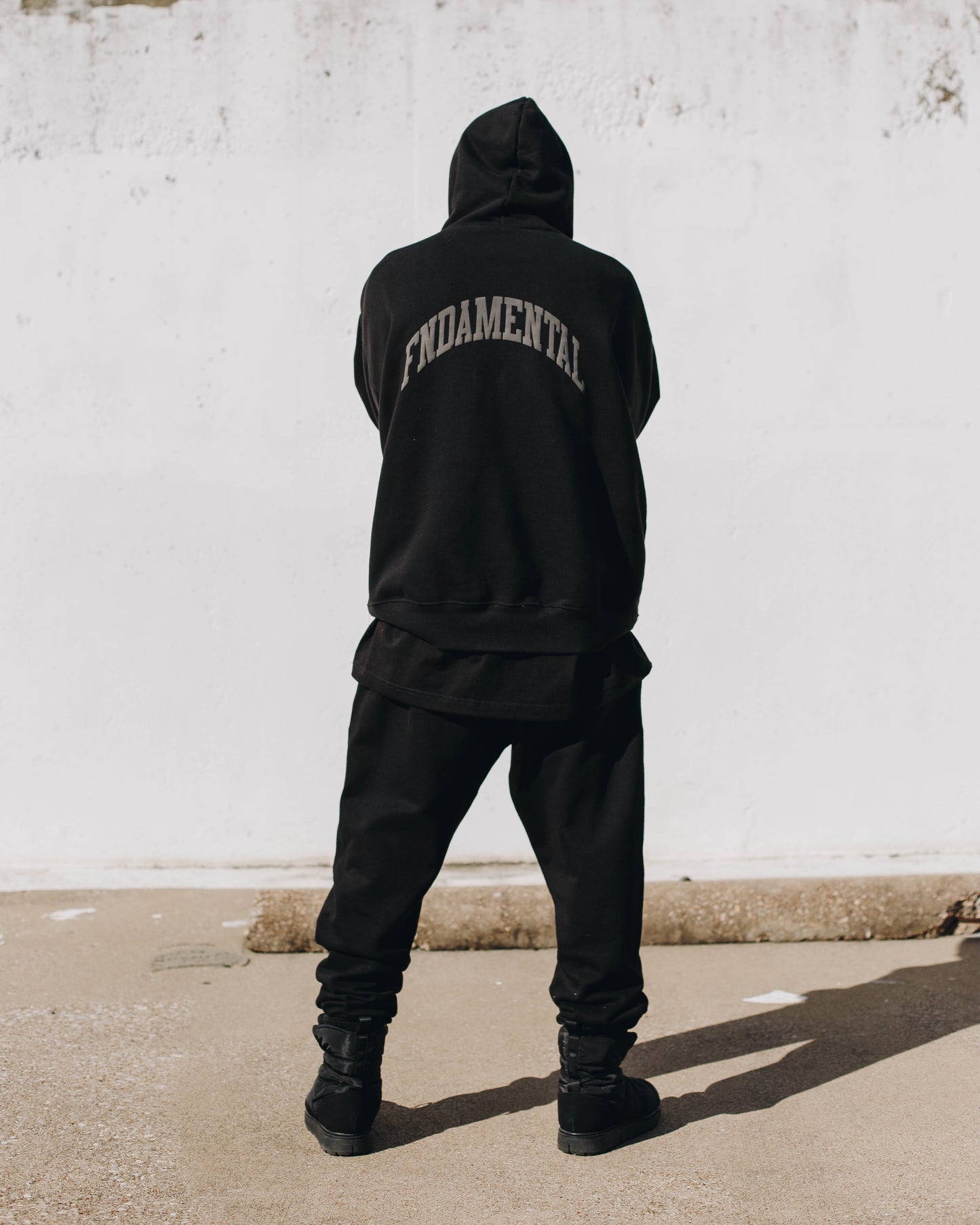 College Arc Hoodie - Black
